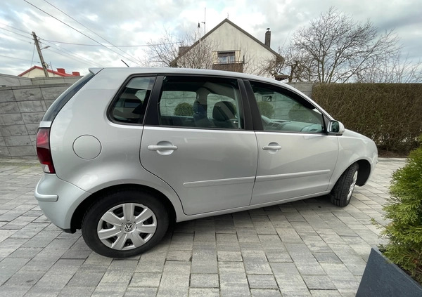Volkswagen Polo cena 11900 przebieg: 197723, rok produkcji 2005 z Ostrowiec Świętokrzyski małe 562